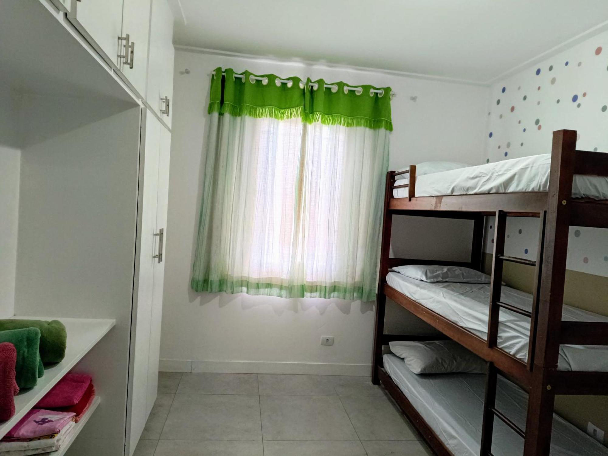 Da Vila, Feminino